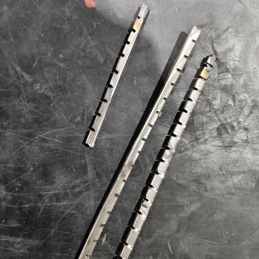 Inconel metal pipe joint Bullet metal code B423